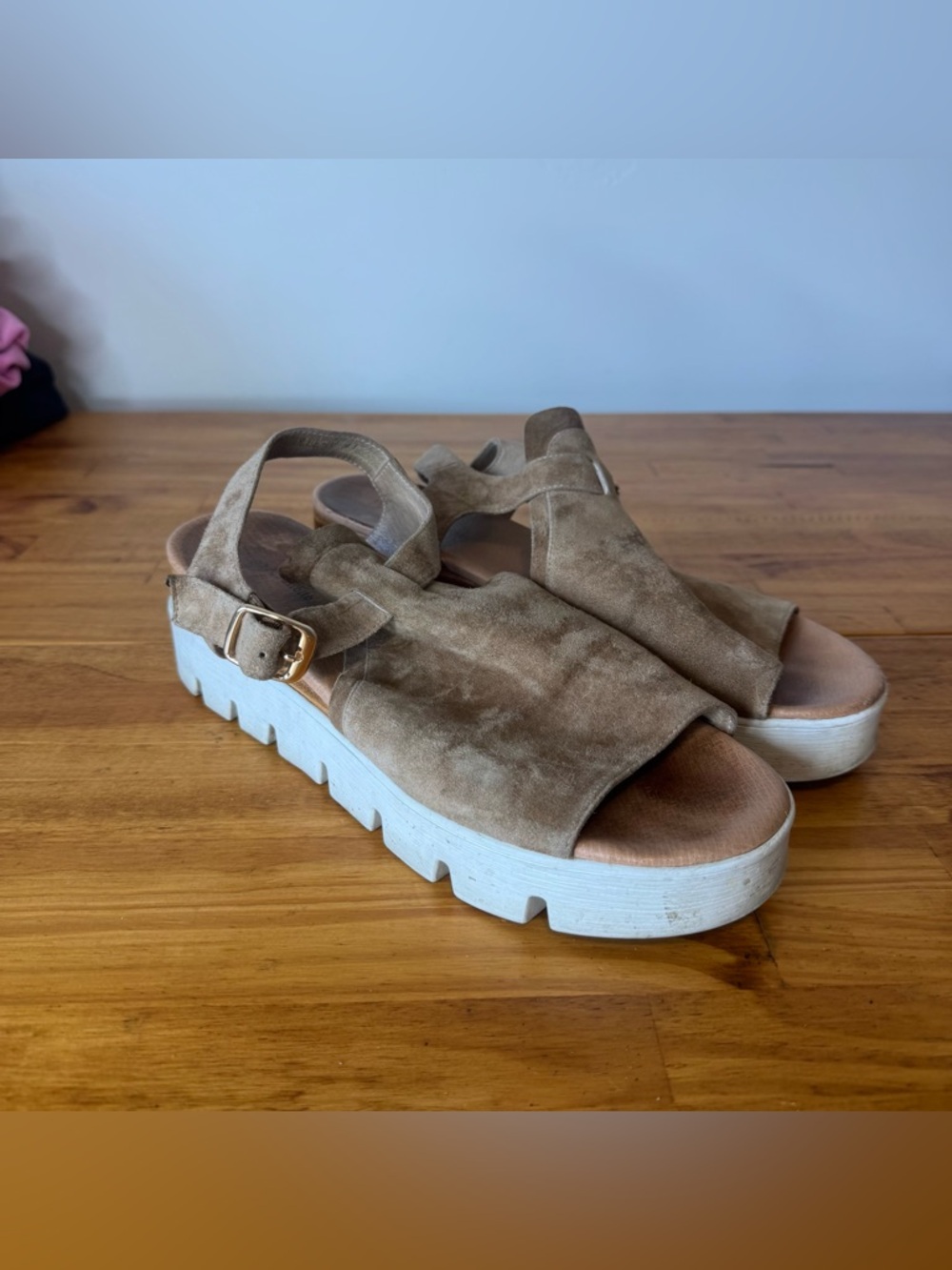 Django & Juliette Brown Suede Leather Platform Ankle Strap Sandals Size 41